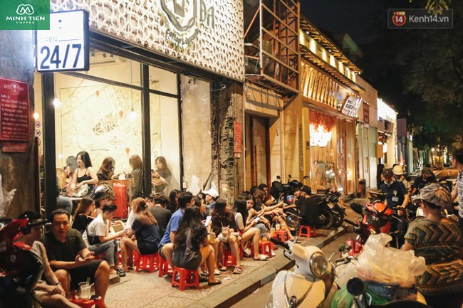 khai truong quan cafe