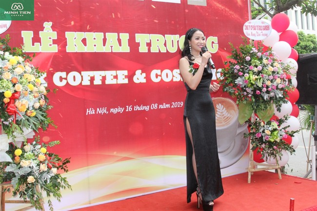 khai truong quan cafe